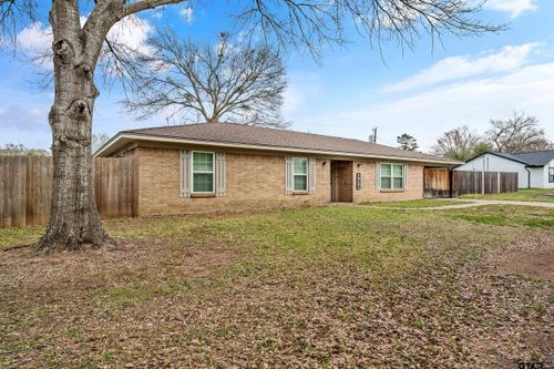 956 Faircrest Dr, Fairfield, TX, 75840-2108 | Card Image