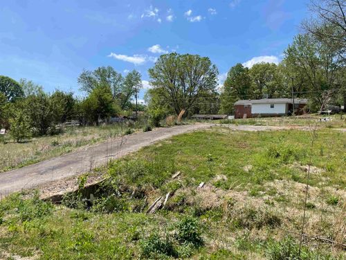 227 Gail Ave, Russellville, AL, 35653 | Card Image