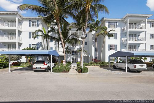 915 Bay Colony Dr S, Juno Beach, FL, 33408-2187 | Card Image