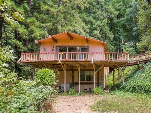 325 Woodland Dr, Scotts Valley, CA, 95066-2684 | Card Image