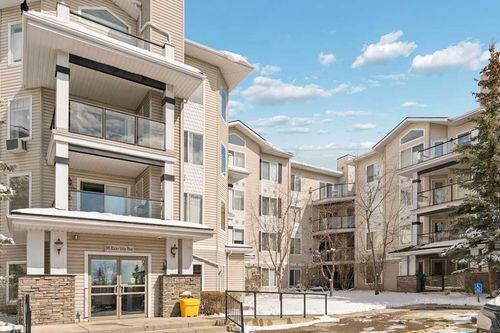 202-345 Rocky Vista Pk Nw, Calgary, AB, T3G5K6 | Card Image