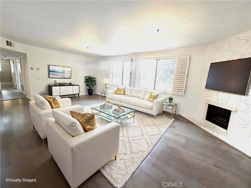 unit-302-241 S Reeves Dr, Beverly Hills, CA, 90212-4047 | Card Image