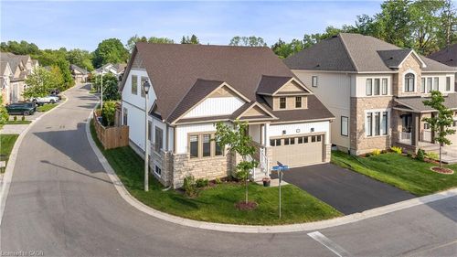 5 Lovering Lane, Guelph, ON, N1L0H3 | Card Image