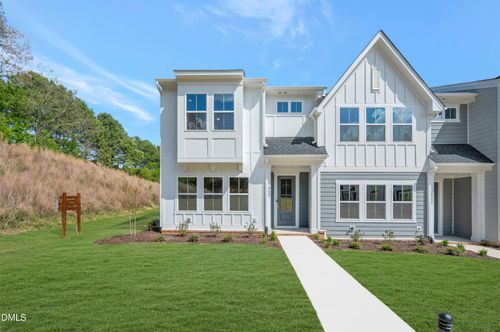 600 Brackenberry Aly, Wake Forest, NC, 27587-2575 | Card Image