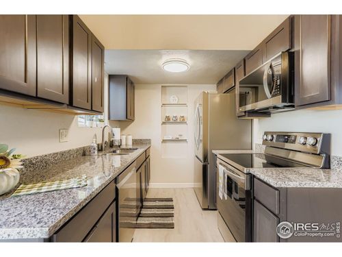 1061 Townley Cir, Longmont, CO, 80501-2747 | Card Image