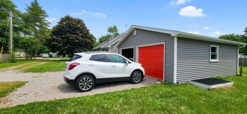 806 S Iowa Street, Ashmore, IL, 62863 | Card Image