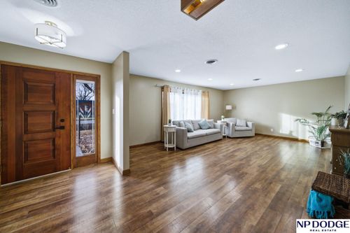 4210 Prairie Rd, Fremont, NE, 68025-9789 | Card Image