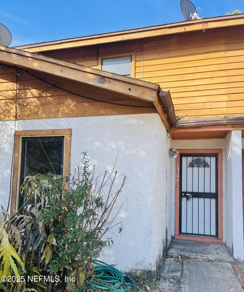 4318 Melissa Ct W, Jacksonville, FL, 32210-8732 | Card Image