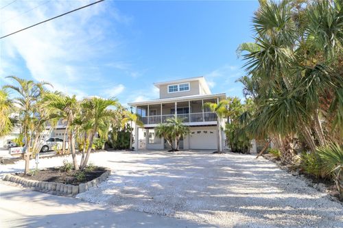 2905 Gulf Drive, HOLMES BEACH, FL, 34217 | Card Image