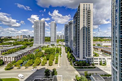 1410 - 125 Village Green Sq, Condo with 2 bedrooms, 2 bathrooms and 1 parking in Toronto ON | Image 3