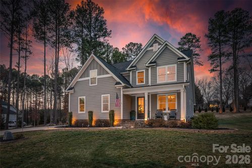 4307 Island Fox Ln, Denver, NC, 28037-0489 | Card Image