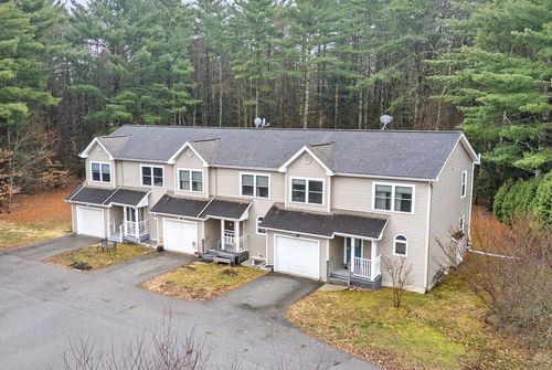 b-22B Foster Rd, Essex, VT, 05452-3316 | Card Image