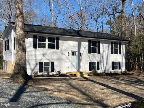 9458 Benson Rd, Lincoln, DE, 19960-3049 | Card Image