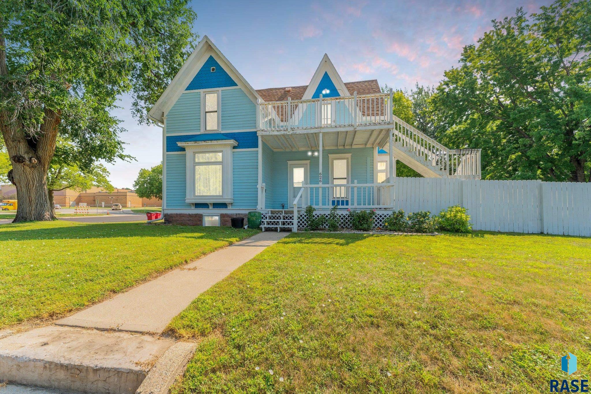 Main St, Canton, SD 57013