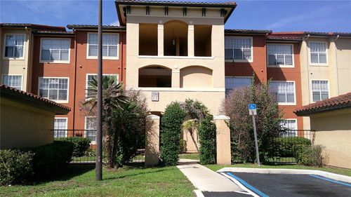 304-5500 Metrowest Blvd, ORLANDO, FL, 32811-2425 | Card Image