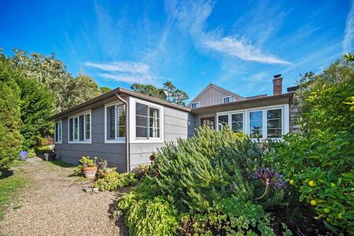 24747 Valley Way, Carmel, CA, 93923-8346 | Card Image