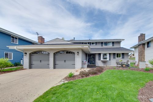 162 Braintree Dr, Bloomingdale, IL, 60108-1501 | Card Image