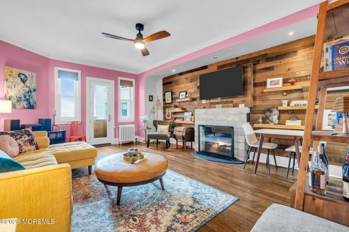 2l-400 Deal Lake Dr, Asbury Park, NJ, 07712-5174 | Card Image