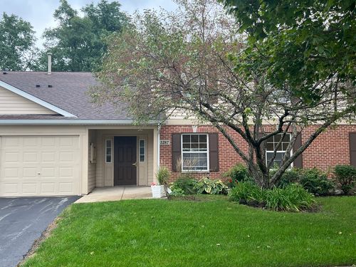 4-1287 Red Oak Cir, Round Lake Beach, IL, 60073-4688 | Card Image
