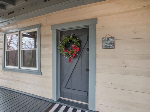 5460 Us 64 74a Hwy, Rutherfordton, NC, 28139-6325 | Card Image