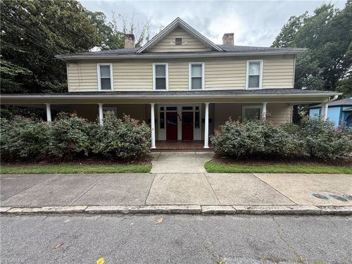 apt-2-235 W End Blvd, Winston Salem, NC, 27101-1242 | Card Image