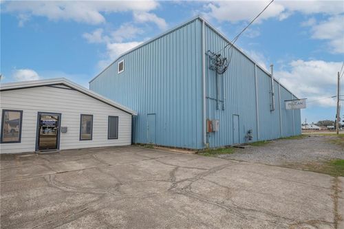 710 Apple St, Norco, LA, 70079-2424 | Card Image