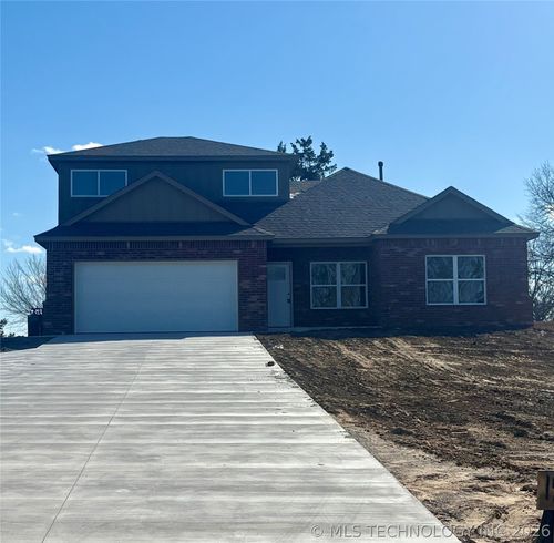 1532 E Grayson Ave, Sapulpa, OK, 74066-4908 | Card Image