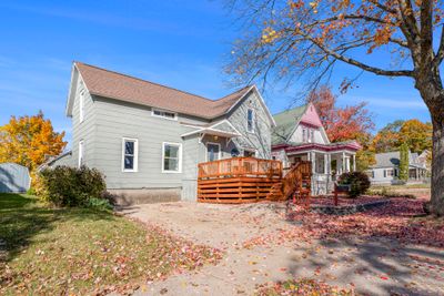 325 Howard Street, House other with 3 bedrooms, 1 bathrooms and null parking in Cadillac MI | Image 3