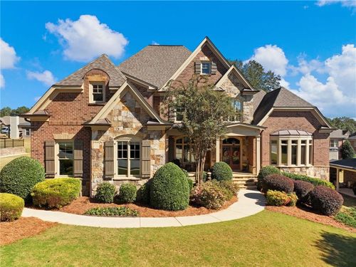 2051 Skybrooke Ct, Hoschton, GA, 30548-6281 | Card Image