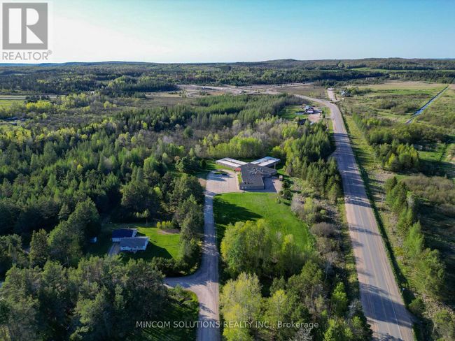 102 Corkery St, Home with 0 bedrooms, 0 bathrooms and null parking in Trout Creek ON | Image 35