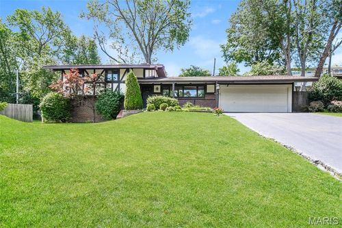 123 Brookside Ct, Saint Louis, MO, 63146-5604 | Card Image