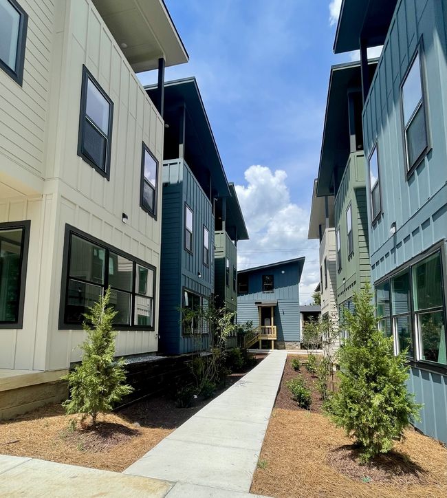 APT-1 - 1206 1 St Ave S, House other with 3 bedrooms, 3 bathrooms and null parking in Nashville TN | Image 37