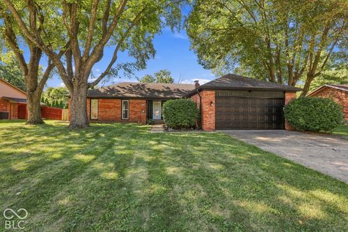 730 Colonial Way, Greenwood, IN, 46142-1812 | Card Image