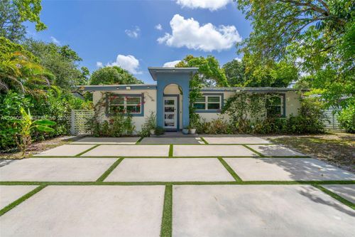 12685 Nw Miami Ct, North Miami, FL, 33168-4553 | Card Image
