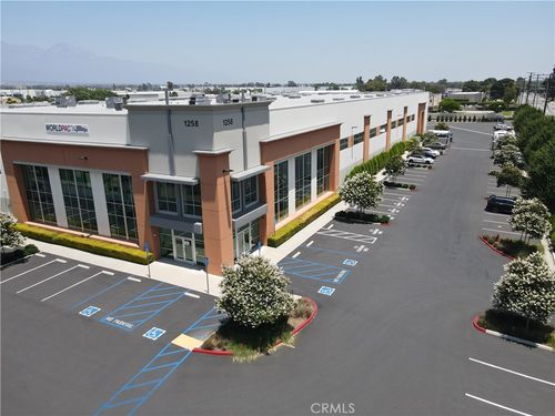 1258 S Reservoir St, Pomona, CA, 91766-3886 | Card Image