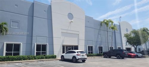 9-11109 Nw 122nd St, Medley, FL, 33178-3171 | Card Image