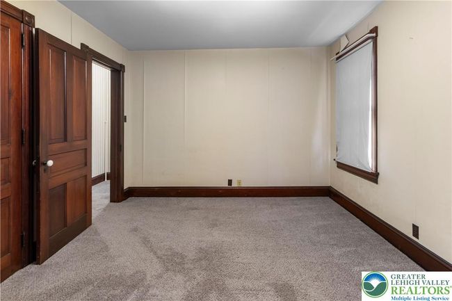 170 S Whitfield St, Home with 3 bedrooms, 2 bathrooms and 4 parking in Nazareth PA | Image 5