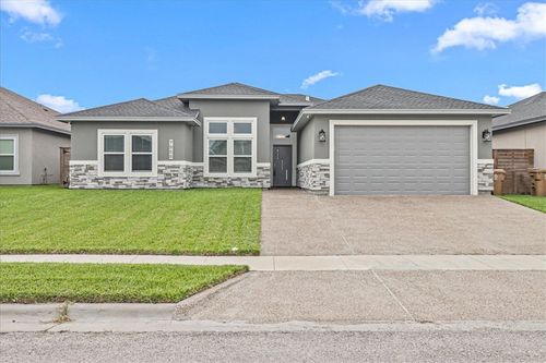 7958 Snake River Dr, Corpus Christi, TX, 78414-6410 | Card Image