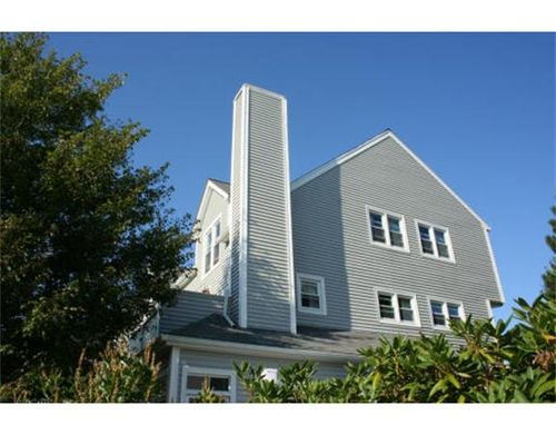 605-605 White Cliff Dr, Plymouth, MA, 02360-1484 | Card Image
