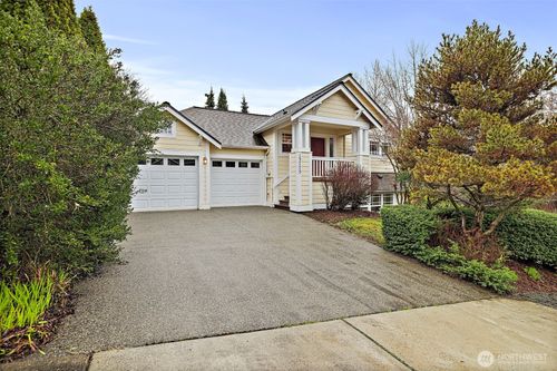 13775 Cedar Dr Se, Monroe, WA, 98272-8786 | Card Image