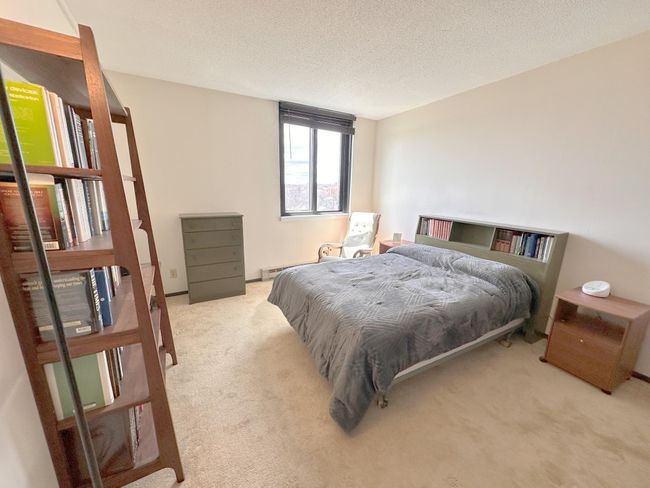 Bedroom | Image 17