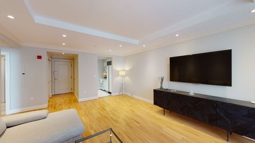 202-1 Huntington Ave, Boston, MA, 02116-5722 | Card Image