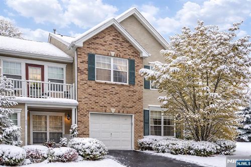 459 Lost River Ct, Mahwah, NJ, 07430-2758 | Card Image