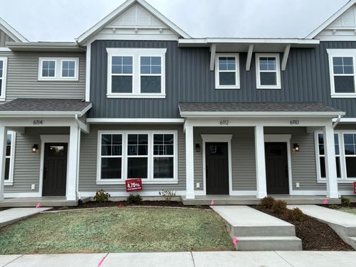 15-6112 Spring Lake Dr, Spring Lake, MI, 49456 | Card Image