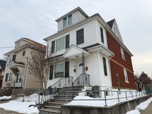 557 Gregory Ave, Passaic, NJ, 07055-2212 | Card Image