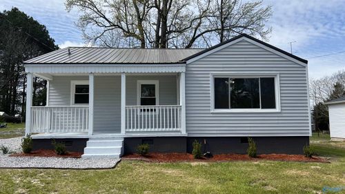 571 5th St Nw, Arab, AL, 35016-1097 | Card Image