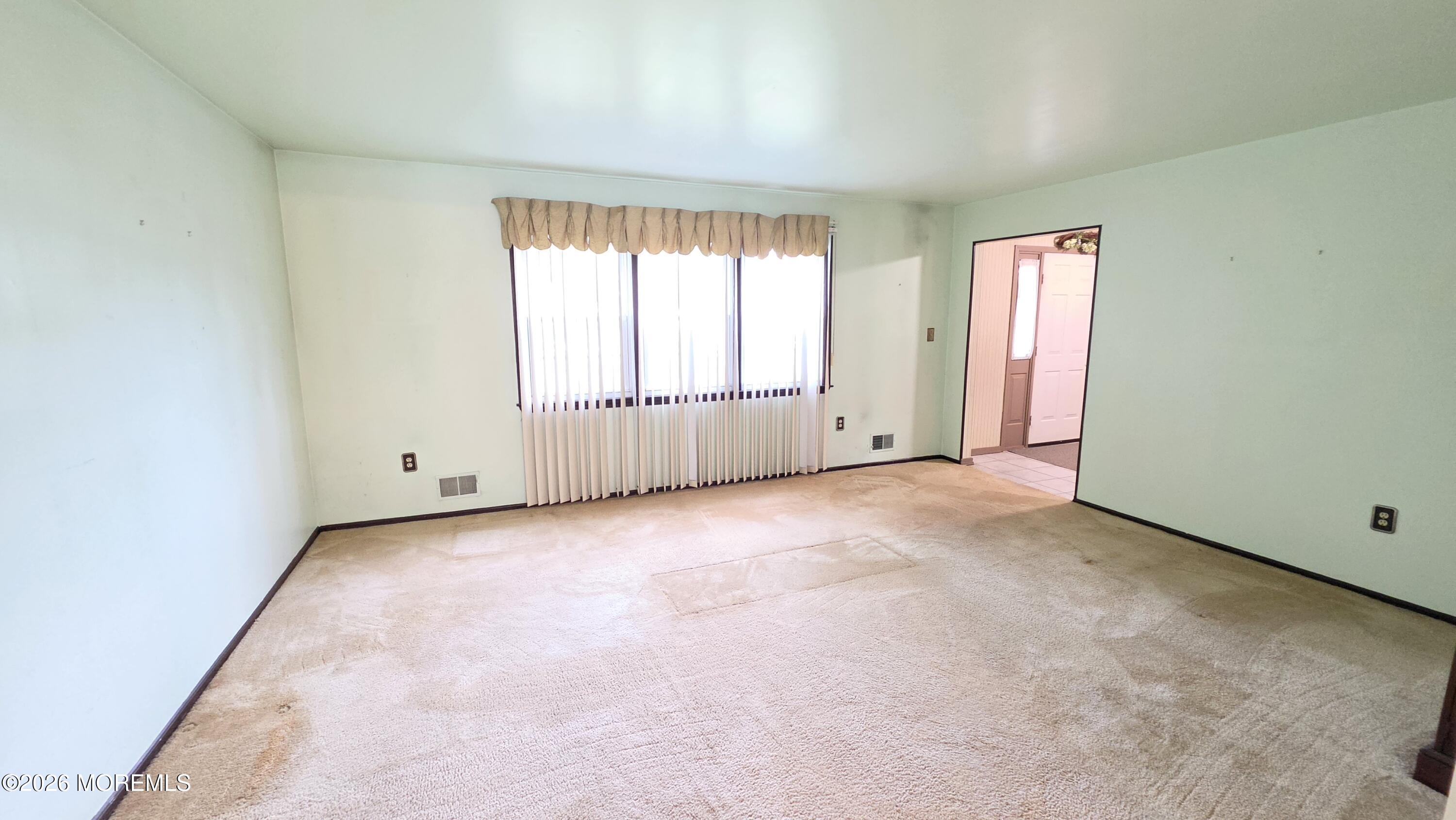Residential in Farmingdale 3