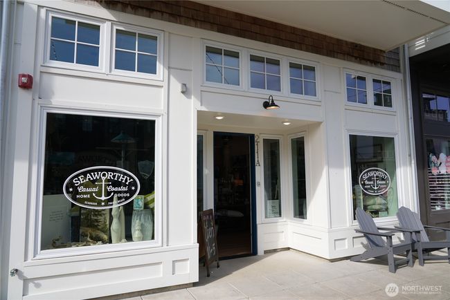 211 Market St, Townhouse with 3 bedrooms, 4 bathrooms and 1 parking in Pacific Beach WA | Image 21
