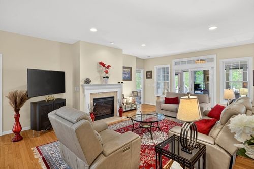 28 Cottage Cv, Plymouth, MA, 02360-6603 | Card Image