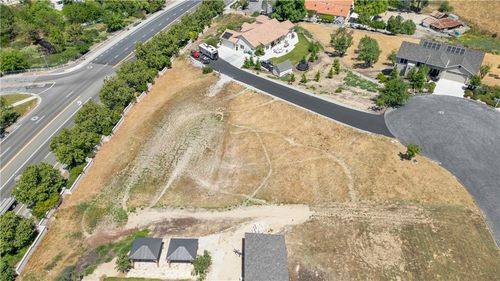 1225 Kapareil Ln, Paso Robles, CA, 93446-7314 | Card Image